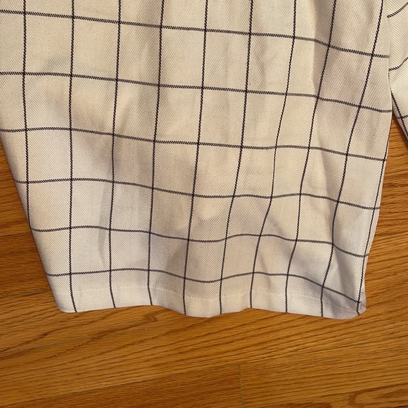 Forever21 White & Black Grid Patterned Strap Tie Back Culotte Jumpsuit One Piece - Picture 9 of 9